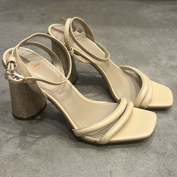 Sam Edelman Kia Square Toe Strappy Heels Cream Size 8.5 - Picture 2 of 6